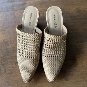 Tan slip on low heel knitted fashion shoe